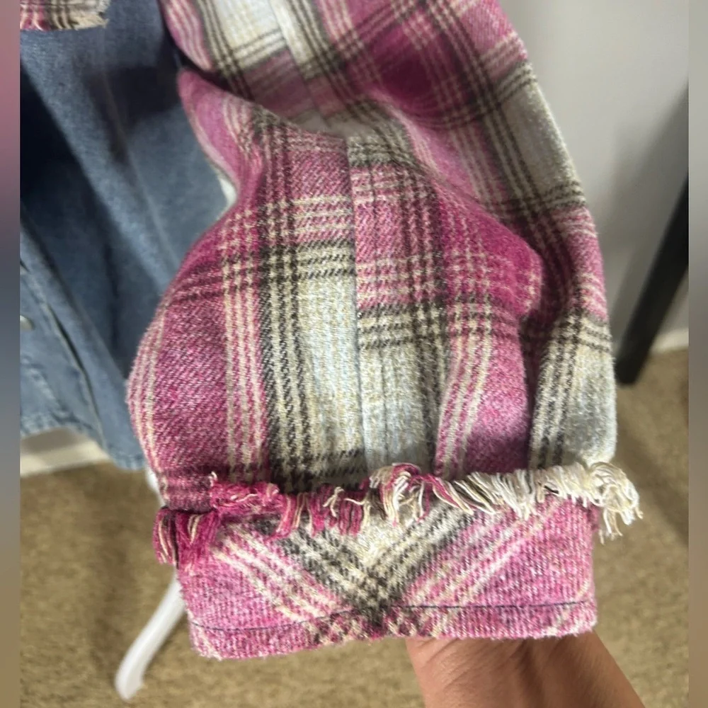 Umgee Boho Oversized Baggy Distressed Fringe Washed Denim & Plaid Shacket Sz M